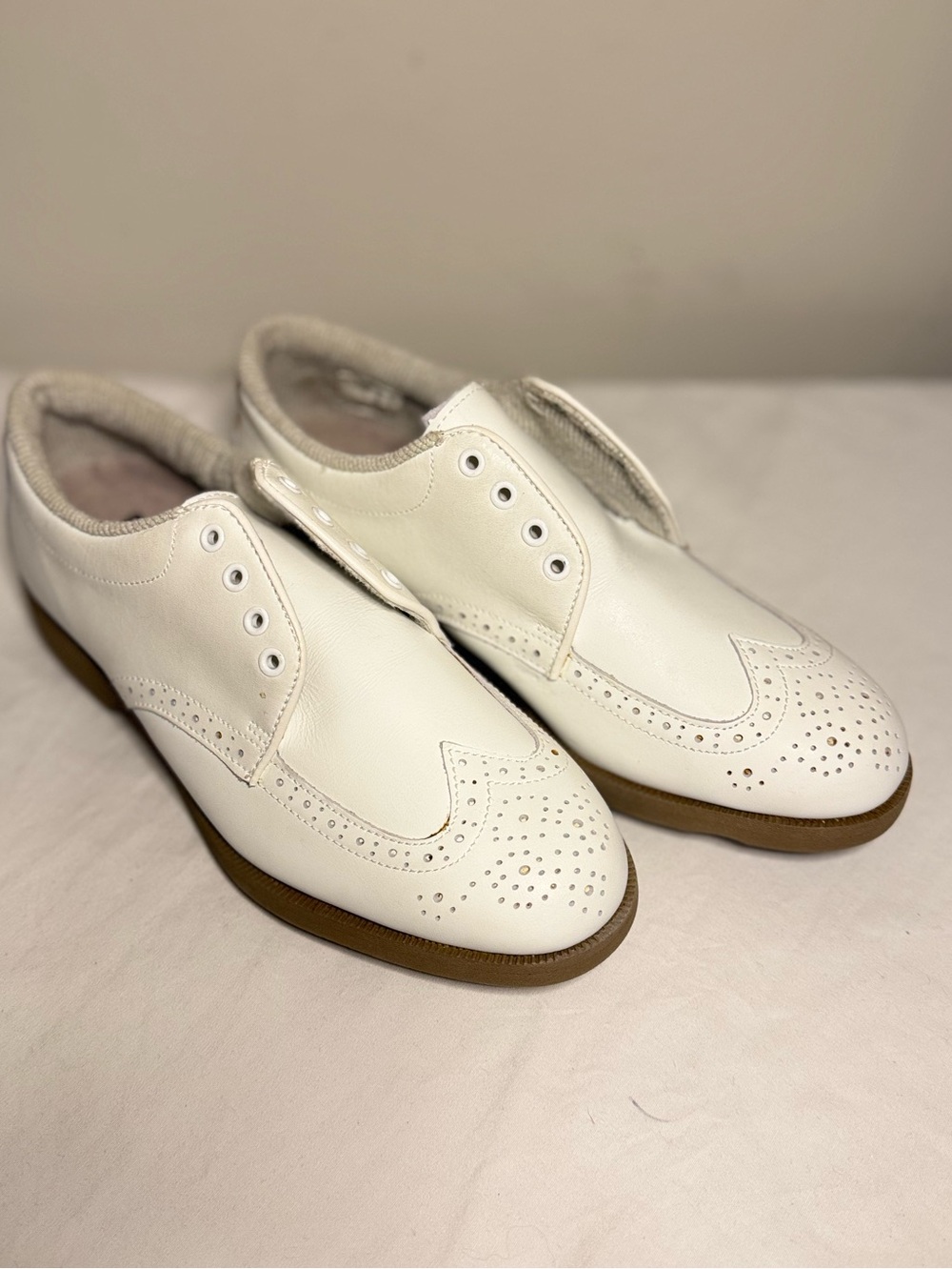 FootJoy Softjoy 98368 white wingtip golf shoes Women's Size 6 N